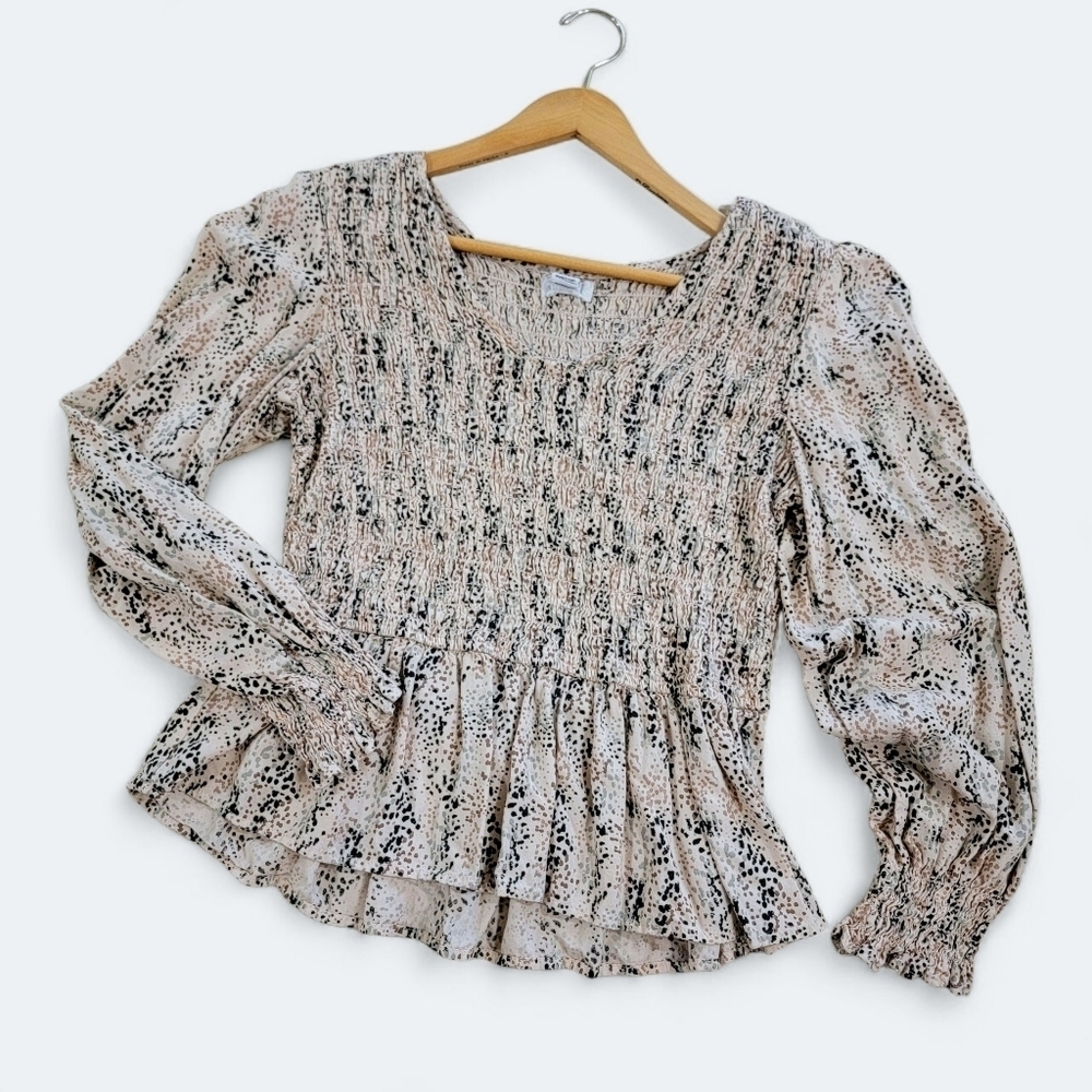 Japna Women's Cream and Black Smocked Top Size Large